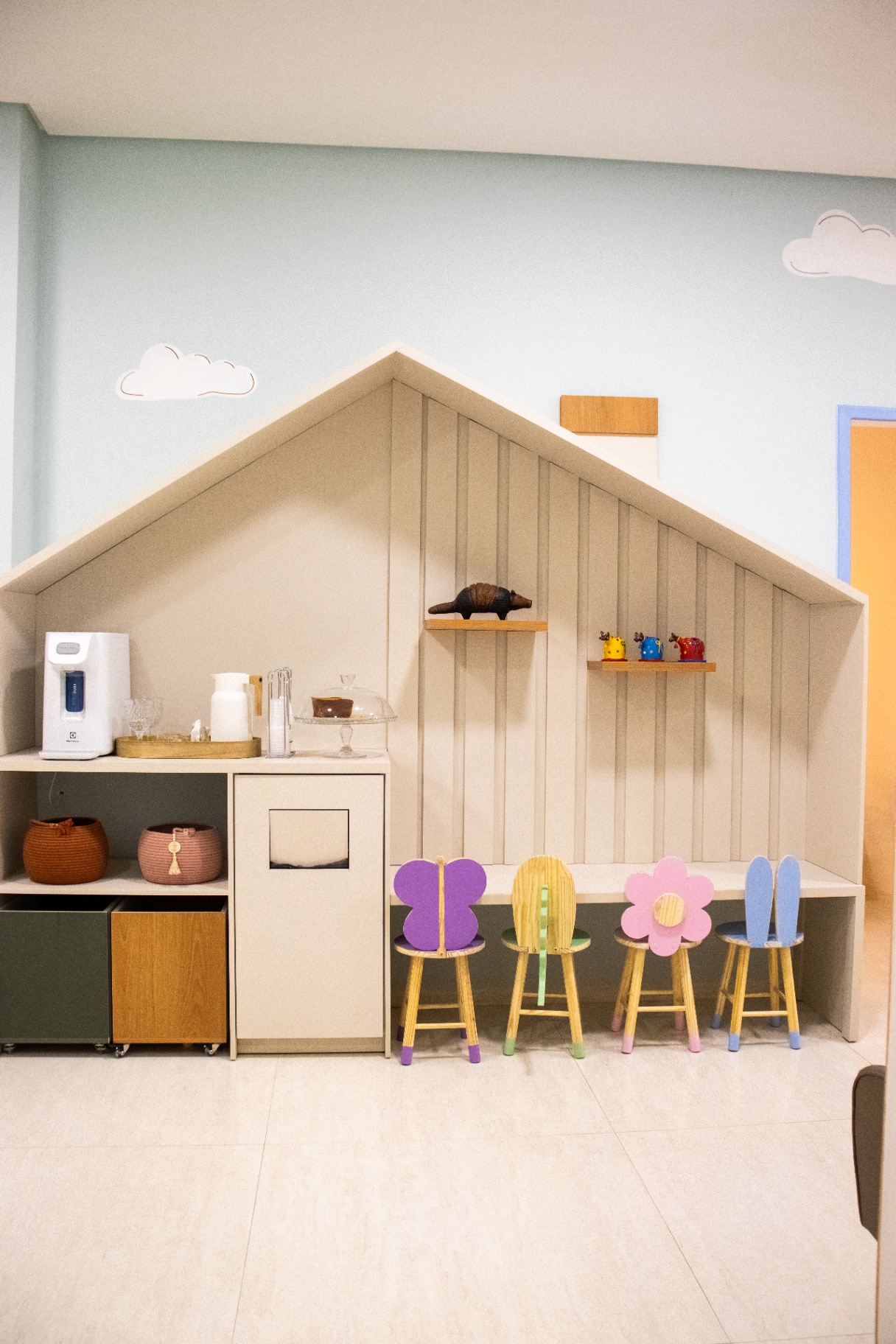 Área kids em formato de casinha